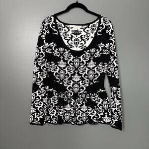 Boston Proper Women's Preppy Black & White Knit Top - Size Medium - Old Money
